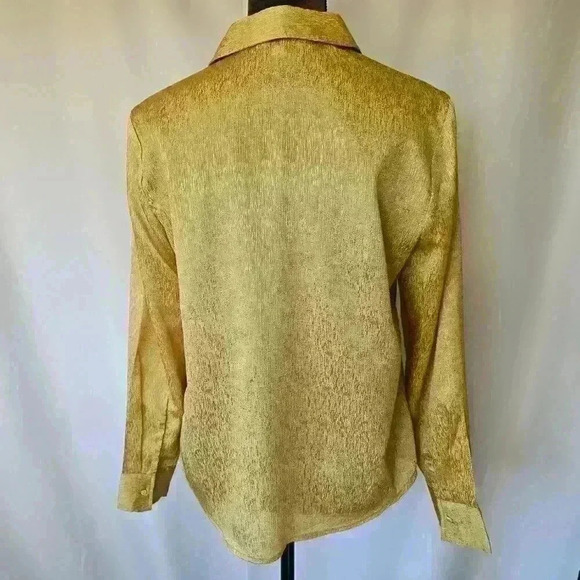 ✨Like New✨ BB Dakota/Steve Madden Button Down Shirt, Gold, Size S - Picture 5 of 8